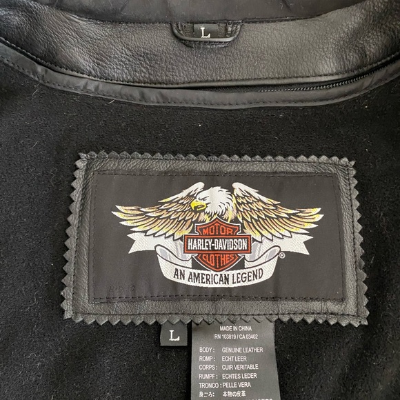 Harley Davidson Leather Jacket - Picture 4 of 8